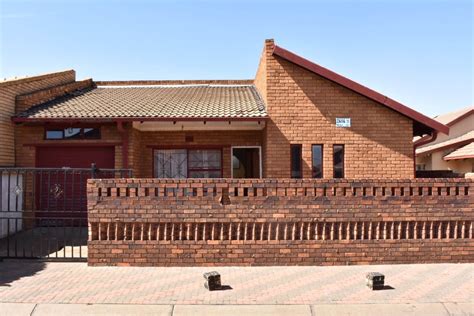 3 Bedroom House for Sale in Protea North | Soweto - South Africa | IA0003176109 | ImmoAfrica.net