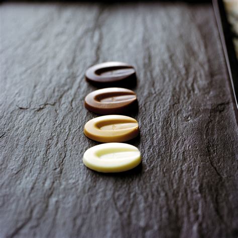 Valrhona Chocolate | World Wide Chocolate