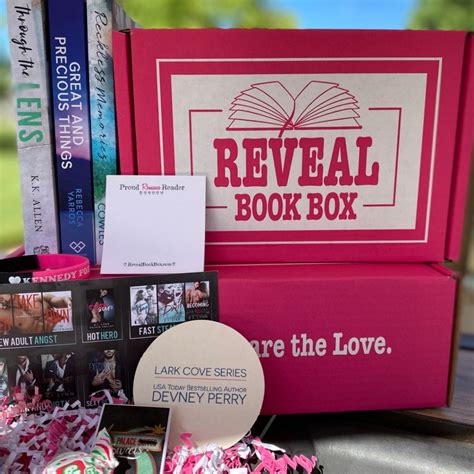 7 Best Romance Book Subscription Boxes | RomanceDevoured