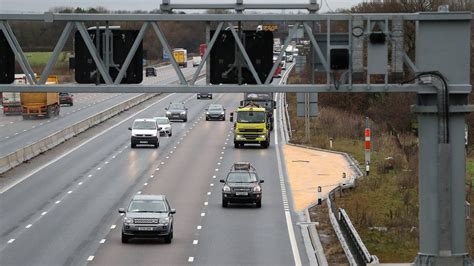 What are smart motorways and are they dangerous? - BBC News