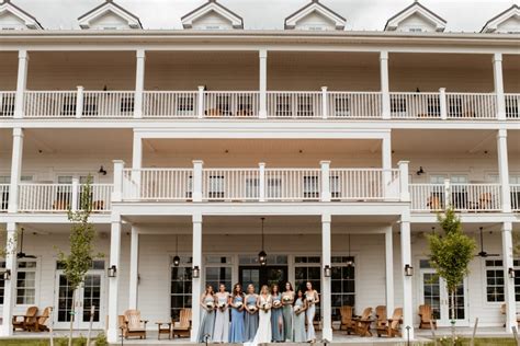 Lake House on Canandaigua Wedding | Jen + Ben