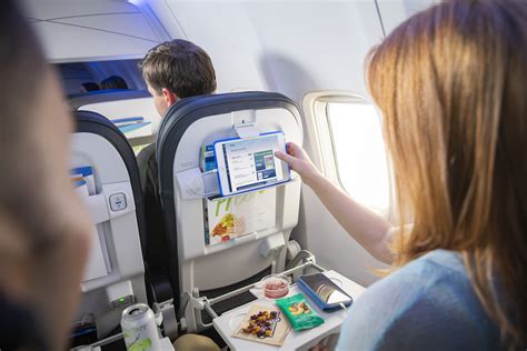 Alaska Airlines Unveils New Cabin Interiors | One Mile at a Time