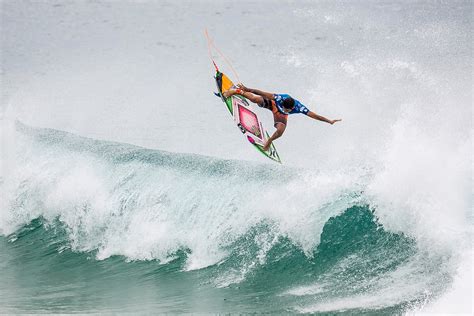 World Surfing Title up for grabs - Extreme Sports News