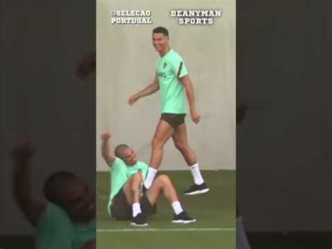 Cristiano Ronaldo Pranks Pepe By Pouring Cold Water On His Head 😂 - YouTube