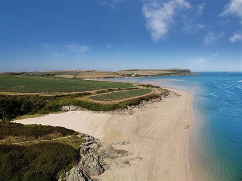 Six beaches in walking distance of Padstow - Kilden Mor