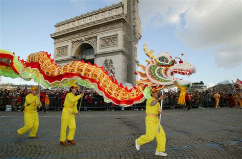 Chinese New Year Traditions - Food, Customs & Superstitions - World ...