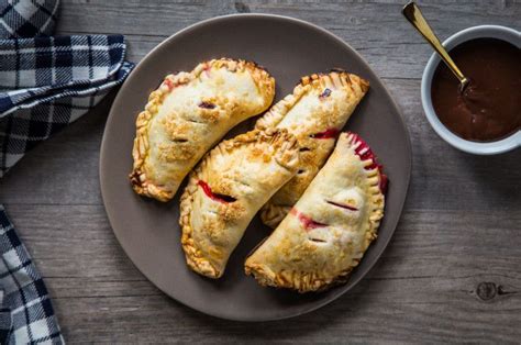 Montmorency Tart Cherry Hand Pies - Choose CherriesChoose Cherries ...