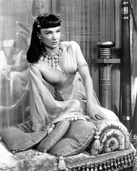 Anne Baxter as Queen Nefertari in Cecil B. DeMille’s The Ten Commandments (1956) | Anne baxter ...