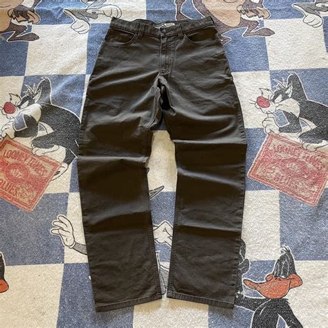 Carhartt pants size 32 34 Dark brown - Depop