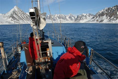 Arctica Expeditions AS - sail boat charter Spitsbergen, Svalbard, Norway