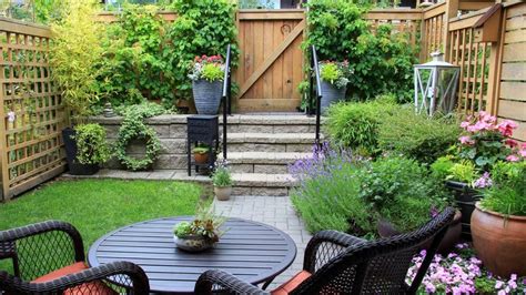 Smart Small Garden Ideas To Maximise Your Space House Garden | 12 Tiny ...