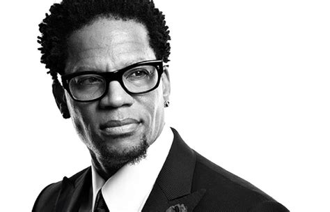 Politically Savvy Comedian D.L. Hughley Performs at Paramount Theater ...