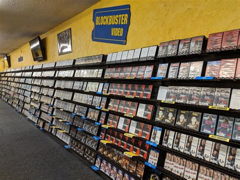 The last Blockbuster in the world. Bend, Oregon | Nostalgia, 2000s nostalgia, Childhood memories ...