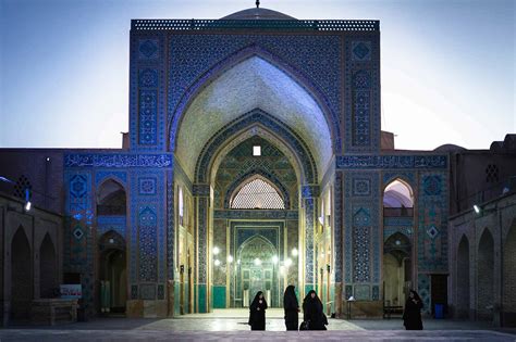 25 Things to Know Before You Visit Iran (2024 Guide)