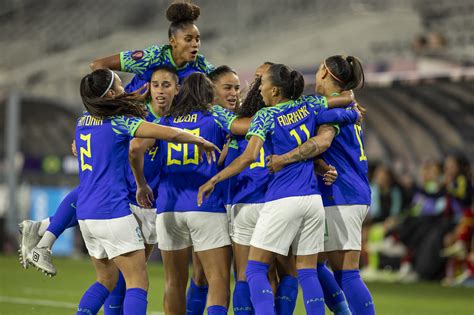 Conheça as seleções de futebol feminino classificadas para a Olimpíada de Paris - Fut das Minas