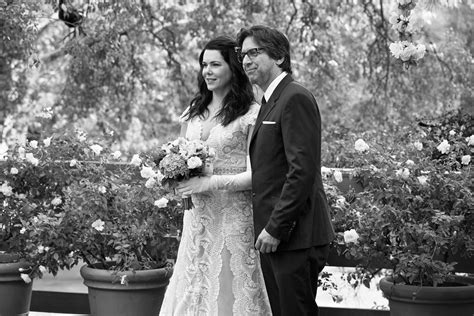 Parenthood: Hank and Sarah's Wedding Album Photo: 2208211 - NBC.com