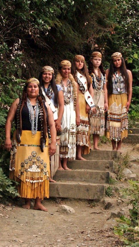 Twitter | Native american women, Native american girls, Native american ...