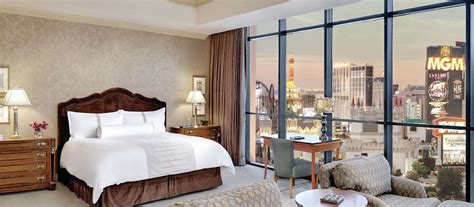 Tower Two Bedroom Penthouse Suite at Luxor Hotel and Casino | Las Vegas ...