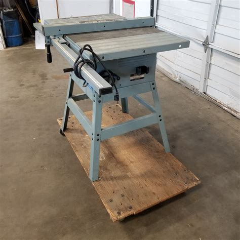 Used Delta 36-390C Table Saw – Coast Machinery Group