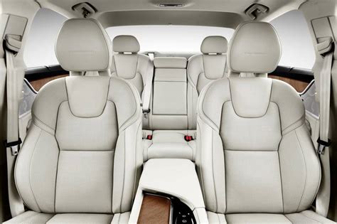 2020 Volvo S90 Interior Pictures