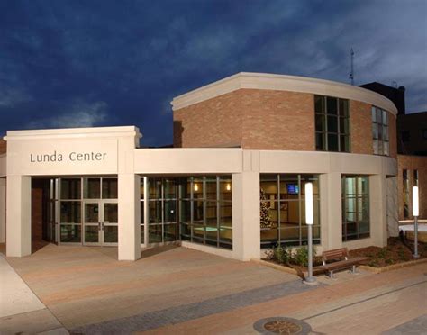 Lunda Center - Corporate and Community Training Center | La Crosse WI