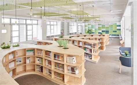 Hankou Junior High School Library / TALI DESIGN | ArchDaily