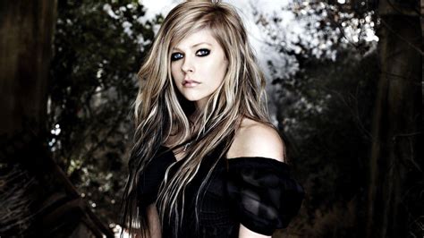 Avril Lavigne Wallpapers - Top Free Avril Lavigne Backgrounds ...