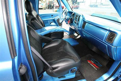 Custom Gmc Sierra Interior