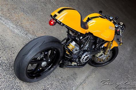 Ducati Sport Classic | Cafe racer ducati, Cafe racer, Bobber