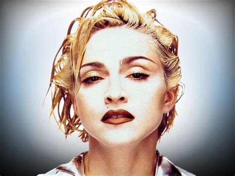 Career 1990 - Madonna pictures & biography Blond Ambition | Mad-Eyes