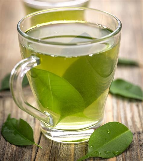 13 Amazing Benefits Of Green Tea And Its Side Effects