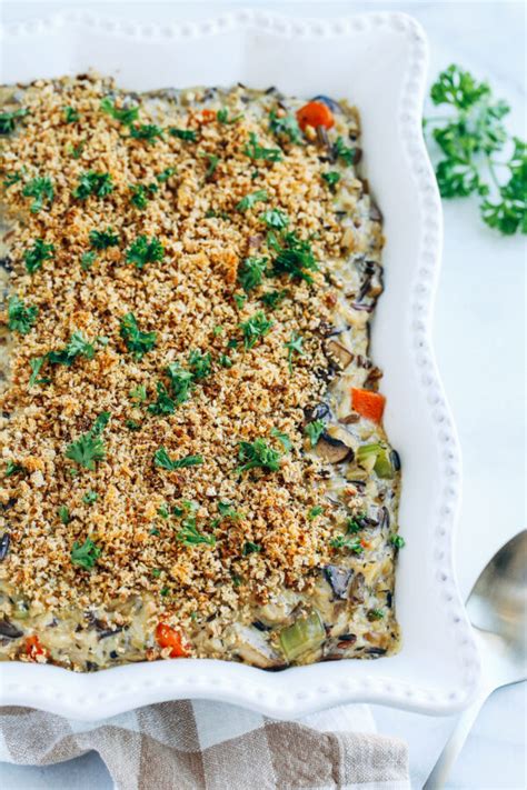 Creamy Wild Rice and Mushroom Casserole - Oh My Veggies