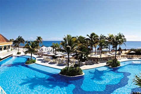 11 of the Best Family Resorts in Akumal - The Family Vacation Guide