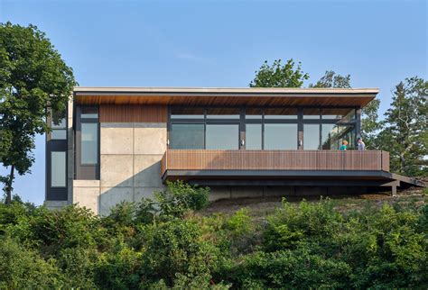 Devereux Beach House in Marblehead, MA - Flavin Architects