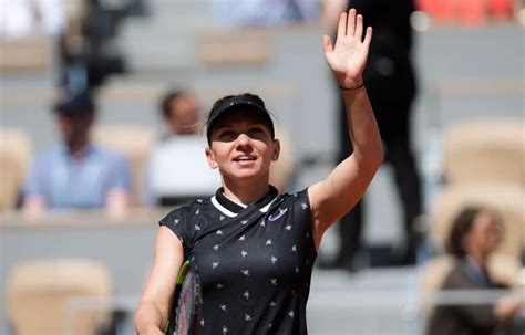 Simona Halep's Net Worth - Prize money, Salary, Endorsements