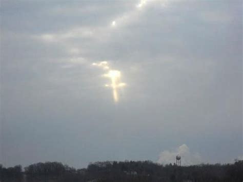 Cross in the Clouds | Angel pictures, Sky and clouds, Angel clouds