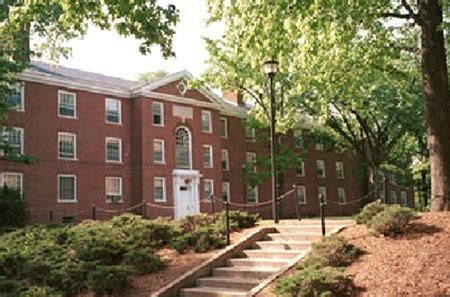 Hoo Stories: A UVa Student Blog: Dorms 101: A Crash Course in First ...