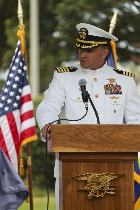 Naval Special Warfare Center holds Change of Command Ceremony > Naval Special Warfare Command > News