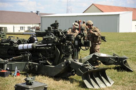 DVIDS - Images - Certification training on M777A2 howitzer [Image 14 of 25]