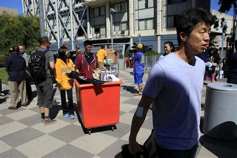 Thousands move in to UC Berkeley dorms