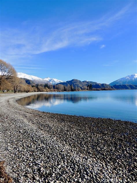 THE ROAD TAKEN : Walking Lake Wanaka