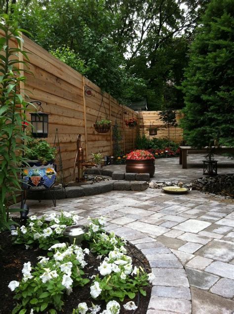 Design Long Narrow Backyard Design Ideas | Small backyard landscaping ...