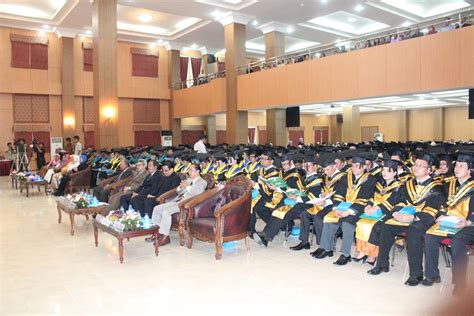 HIMPUNAN MAHASISWA MANAJEMEN UNIVERSITAS PAMULANG (HMM - UNPAM): WISUDA 2012