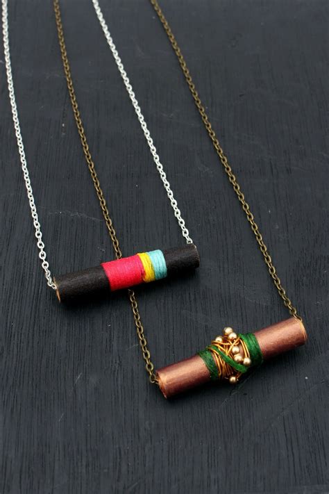 Pin by yolanda brown on Wooden Jewelry | Necklace patterns, How to make necklaces, Jewelry ...