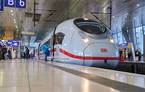 First ICE 3neo high-speed train enters operation