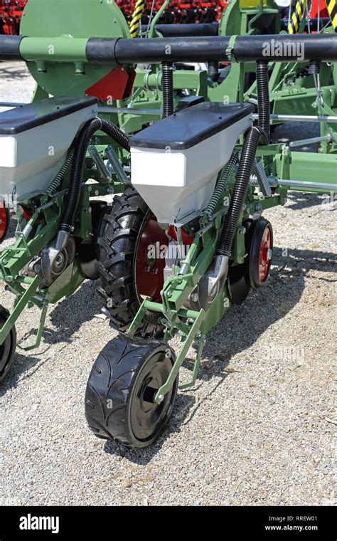 Mechanical Seed Drill Planter Agriculture Machinery Seeder Stock Photo - Alamy