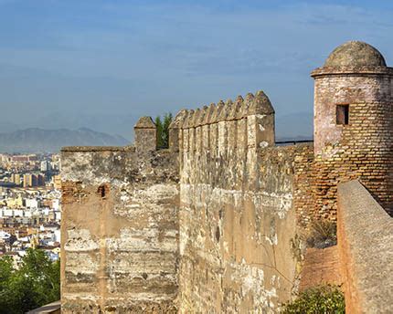 The Gibralfaro Castle: a balcony overlooking Málaga