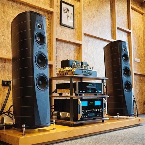 high end audio equipment #highendaudioequipment | High end audio, Audiophile listening room ...