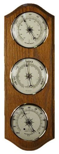 Weather Station Barometer Thermometer Hygrometer in a Oak