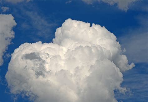 Mushroom Shaped Cloud Free Stock Photo - Public Domain Pictures